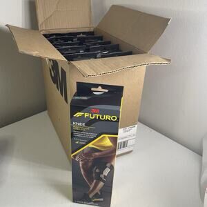 Eleven 3M Futuro Knee Performance Stabilizer Brace Adjustable Moderate Support